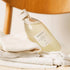 Aromatica Serene Body Wash cu lavandă și măghiran curăță blând pielea, oferind prospețime naturală și efect relaxant zilnic.